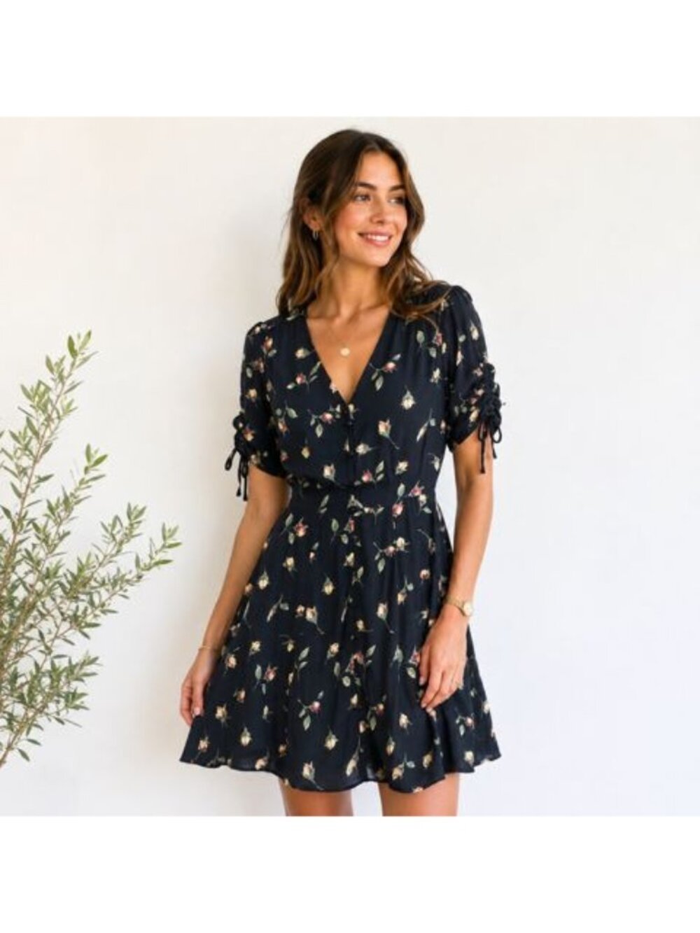 Paige Floral Print Midi Casual Dress Ruched Sleeves V-Neckline Navy Size XS  New - Picture 12 of 12